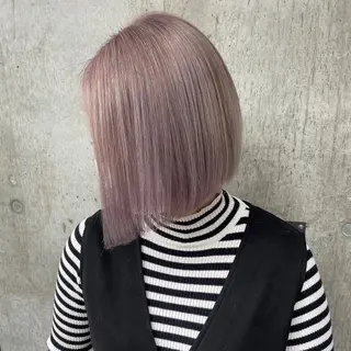 ミディアム 🫧ハイライトカラー 🫧 𝓜𝓘𝓤のヘアスタイル