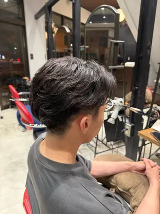 パーマ 山口 幸作のヘアスタイル