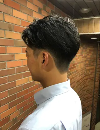 メンズ ⭐️TOSHIKI メンズパーマオタク⭐のヘアスタイル