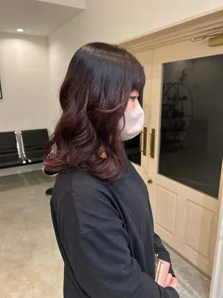 カラー 鳥居 愛子のヘアスタイル