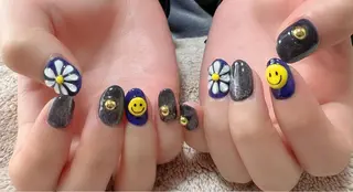 ネイル t. yoshizawaのネイルデザイン