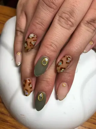 ネイル MaHaRo所属・S HARUKAのネイルデザイン