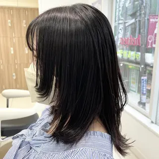 ミディアム 🌹藤原 亜美🌹のヘアスタイル