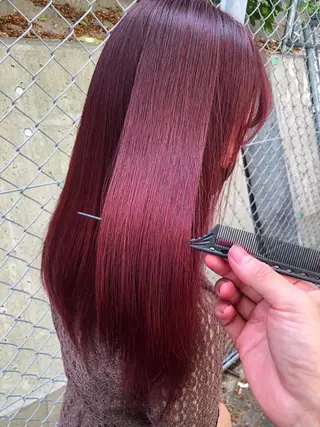 セミロング 圧倒的美髪ストレート ツダケイタロウのヘアスタイル