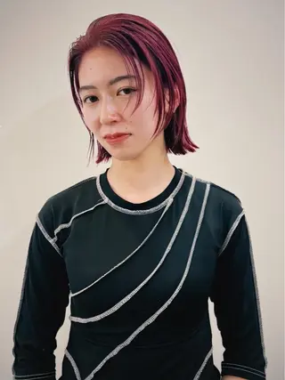 ミディアム レイヤー/ 透明感SHIMAのヘアスタイル