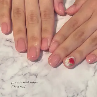 ネイル KOMINE TOMOKOのネイルデザイン