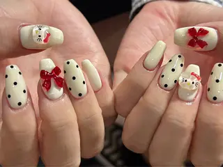 ネイル J&C Nail Salon吉祥寺所属・YU KIのネイルデザイン