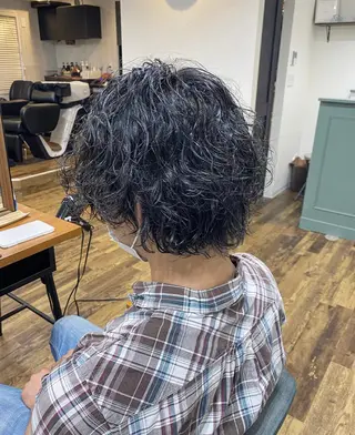 ショート カラー パーマ メンズ TELA  HAIR 土浦所属・TELA HAIR 副代表　岡田のヘアスタイル