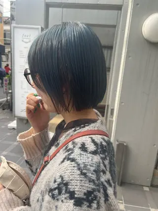 ショート カラー 池田理紗/メンズ カット/切りっぱなしのヘアスタイル