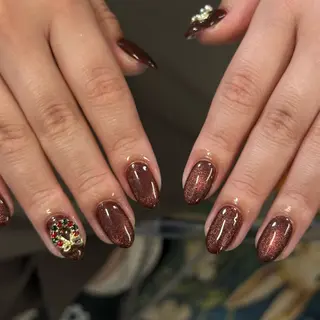 ネイル Sarina ⋆⭒˚のネイルデザイン