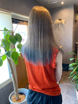 セミロング mare所属・＊＊＊ natsumiのヘアスタイル