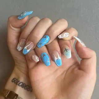 ネイル 長谷川 亜美のネイルデザイン