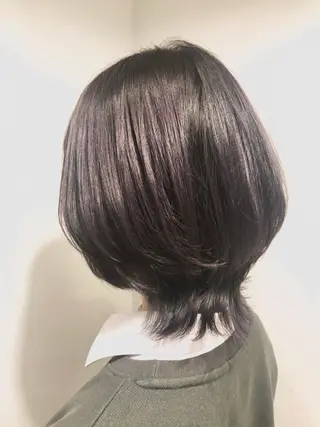 ミディアム カラー 岩谷 愛依のヘアスタイル