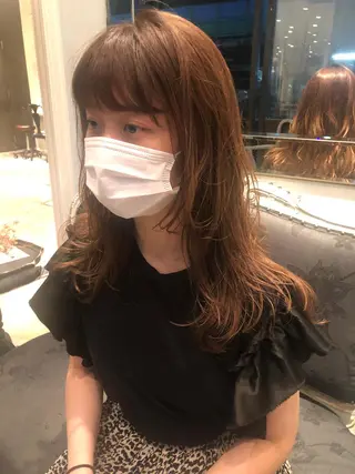 ロング カラー 古屋 花織のヘアスタイル