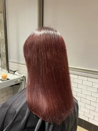 セミロング ハイトーンエフェクト ブリーチいち丸のヘアスタイル