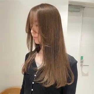 ロング カラー ベージュ🤎透明感 カラー🤎anriのヘアスタイル