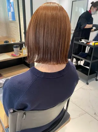 ショート nana🦕 ハイライトベージュのヘアスタイル