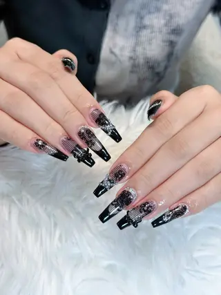 ネイル Julli NailStudioのネイルデザイン