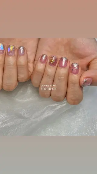 ネイル BONHEUR Annaのネイルデザイン