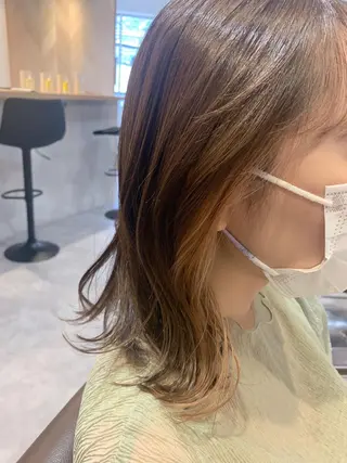 ミディアム カラー MIA 菅原のヘアスタイル