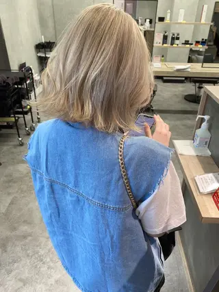 ショート カラー 🕶️佐藤 海李🐏のヘアスタイル