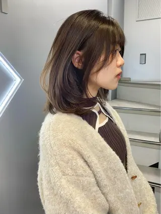 ミディアム カラー 透明感/レイヤー カット🎀マコのヘアスタイル