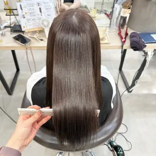 セミロング ピンク・ラベンダー 艶カラー🍁かえでのヘアスタイル