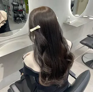ロング 實方 ここ乃のヘアスタイル