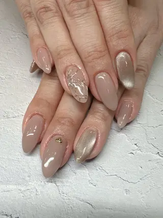 ネイル nailist SATO【銀座】のネイルデザイン