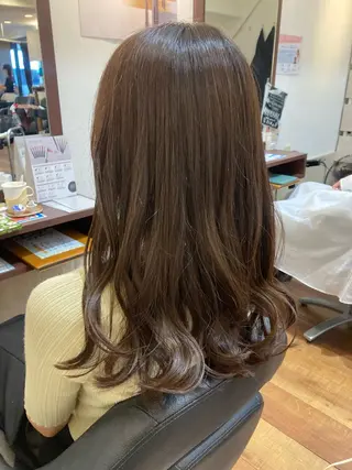 セミロング MOLLASALON 浅香山店所属・ツジ モモカのヘアスタイル