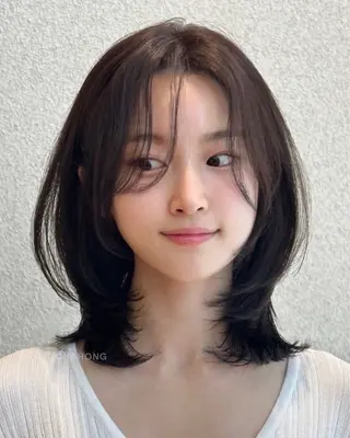 ミディアム 無料カット/原宿/ オリーブカラーこはるのヘアスタイル