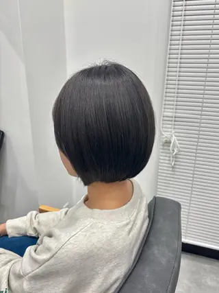カラー ふじたまりん /暗髪艶カラー🩶のヘアスタイル