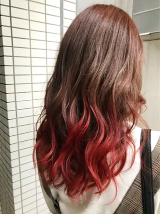 セミロング カラー Tsuyoki .のヘアスタイル