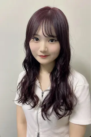 ロング レイヤー/ハイトーン カラー/SHISEIのヘアスタイル