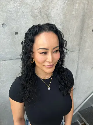 ロング パーマ 濱田 春瑠のヘアスタイル
