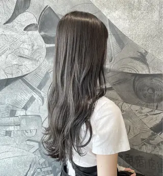 ロング カラー NATSUMI 🐻❄️🤍のヘアスタイル