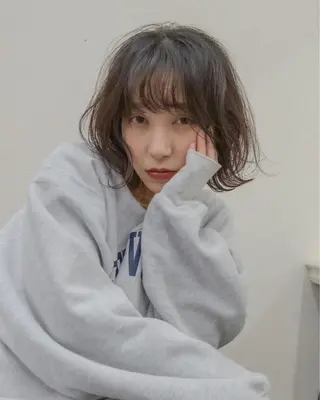 ミディアム カラー パーマ gite カワムラナオキのヘアスタイル