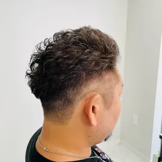 ショート パーマ メンズ メンズカット特化✂︎ SHINGO 本厚木のヘアスタイル