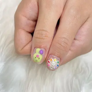 ネイル glow_ nailのネイルデザイン