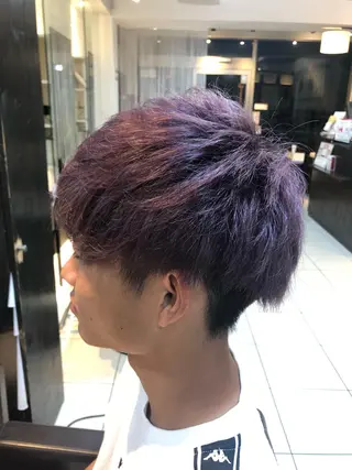 ショート カラー メンズ カ レラのヘアスタイル