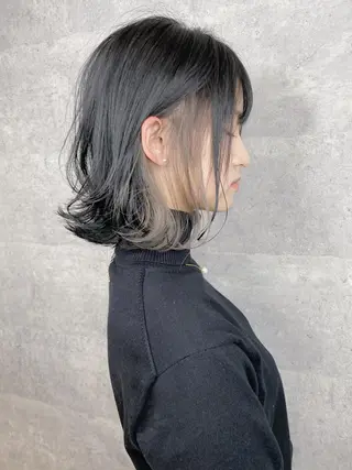 ミディアム カラー _WHITE 天王寺のヘアスタイル