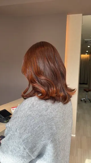 ミディアム カラー 岐阜/各務原 スタイリスト🎀のヘアスタイル