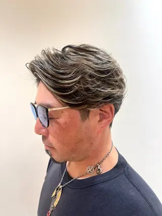 ショート カラー パーマ メンズパーマ特化 外山 健太のヘアスタイル