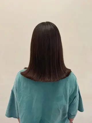 ミディアム ホリグチ ルナのヘアスタイル