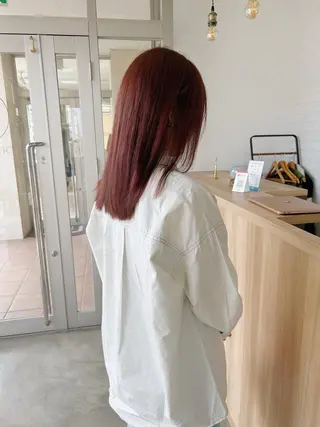 カラー 津田 七美希のヘアスタイル