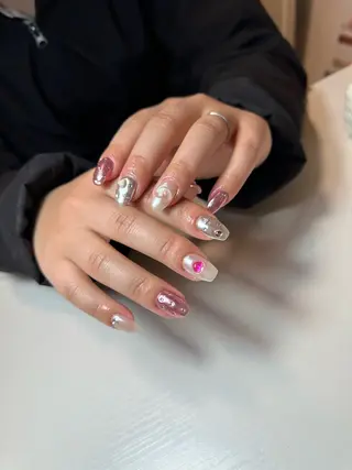 ネイル Luna nailsのネイルデザイン