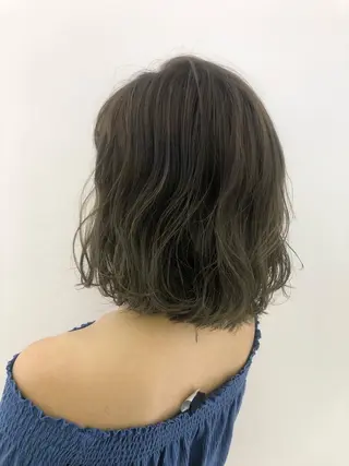 カラー 茅ヶ崎/ハイライト/ ハイトーン/関口実華のヘアスタイル