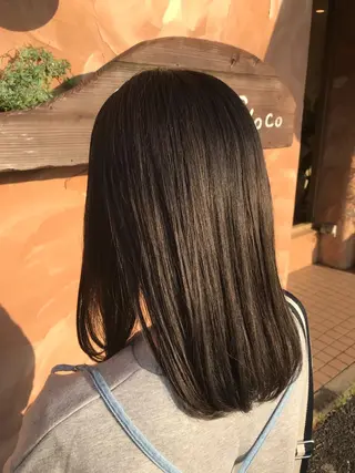 カラー GUEST(s)所属・飯盛 和樹のヘアスタイル