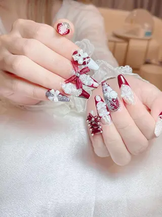 ネイル Queen Nail Salon所属・Queen Nail Salonのネイルデザイン