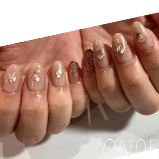 ネイル 園 寛子 （ネイリスト）のネイルデザイン